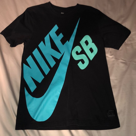 Nike Other - Nike T-shirt